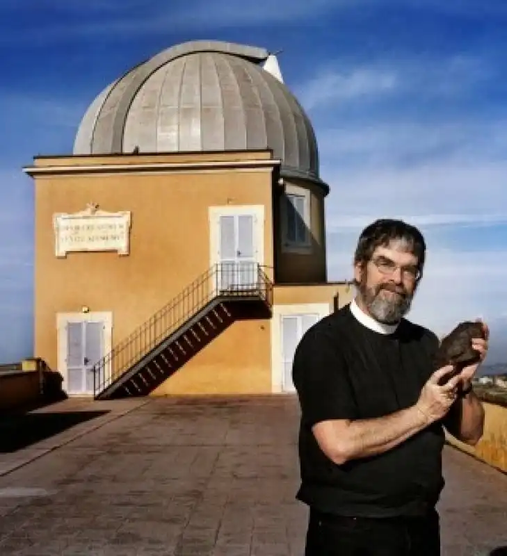 GUY CONSOLMAGNO