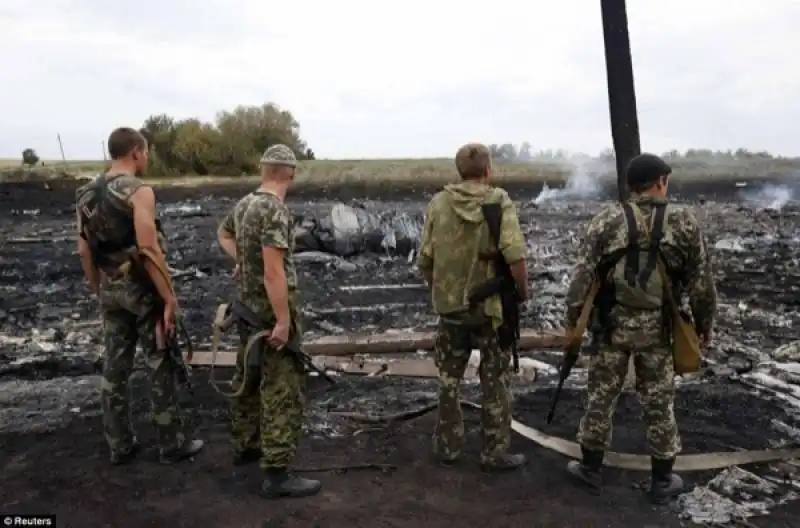 la tragedia del volo mh17 della malaysia airlines 36