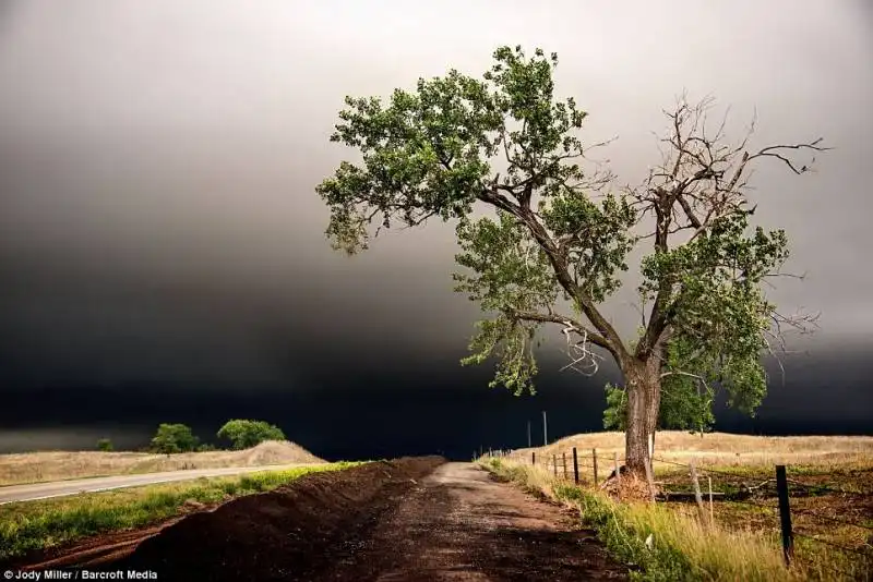 minaccioso cielo a roswell