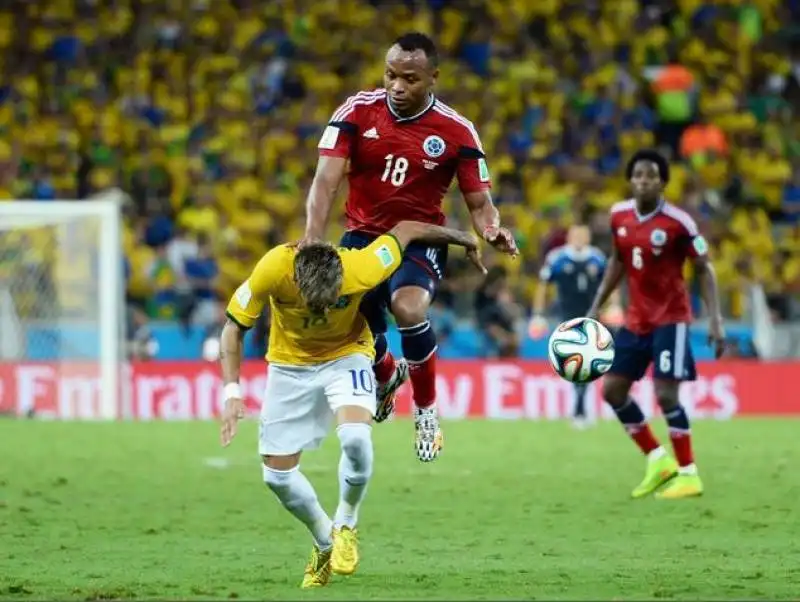 MONDIALE IN BRASILE - INFORTUNIO A NEYMAR 2