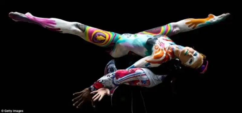 performance al world bodypainting festival