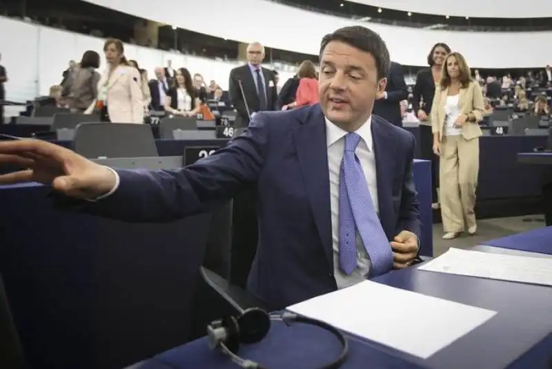 renzi 92cdf4fff6ecb6d4b91191bb46b41f32