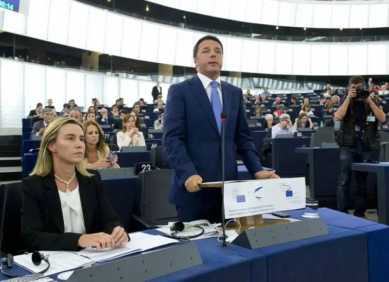 renzi parlamento europeo mogherini 3