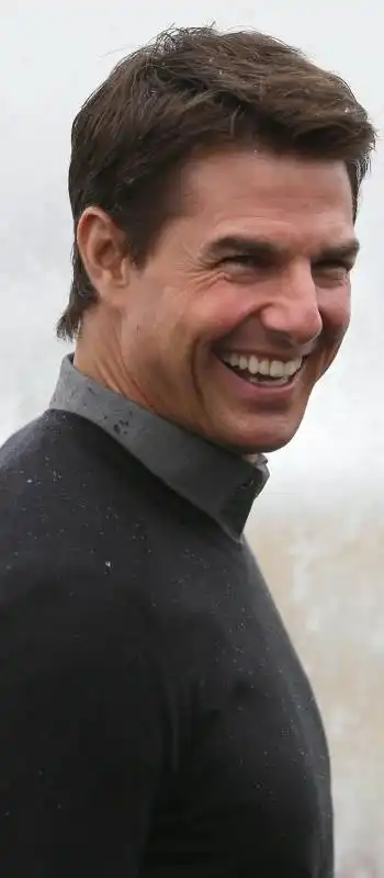 tom CRUISE