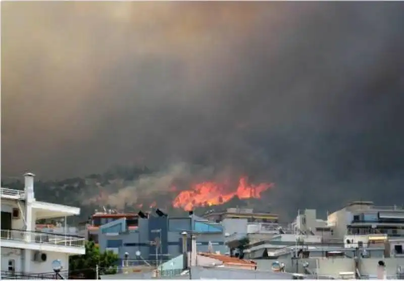 ATENE INCENDIO 5