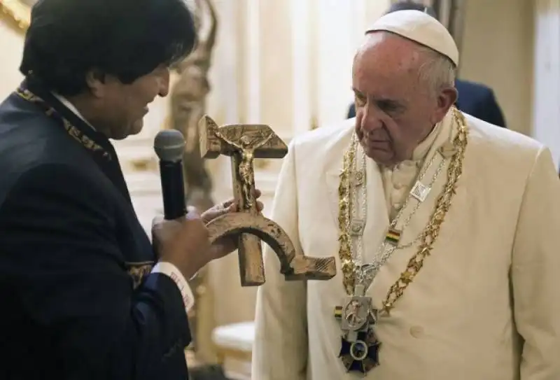 bergoglio e evo morales