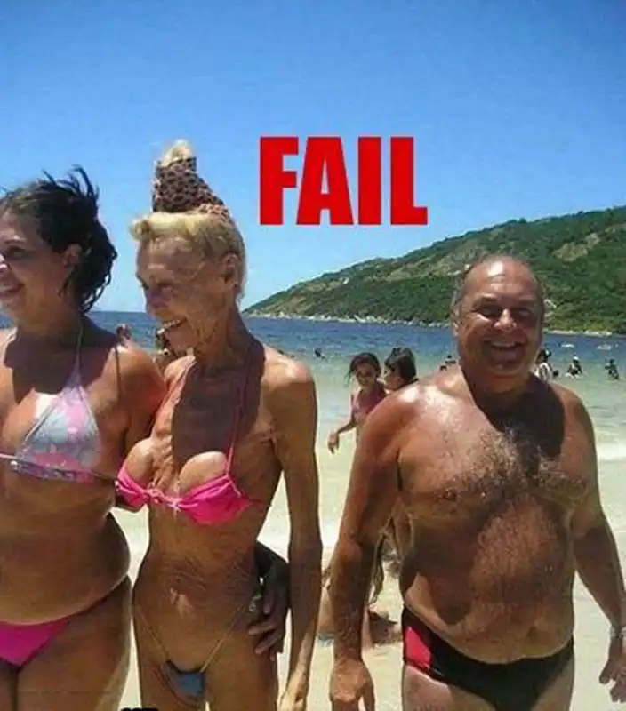 bikini fail 4