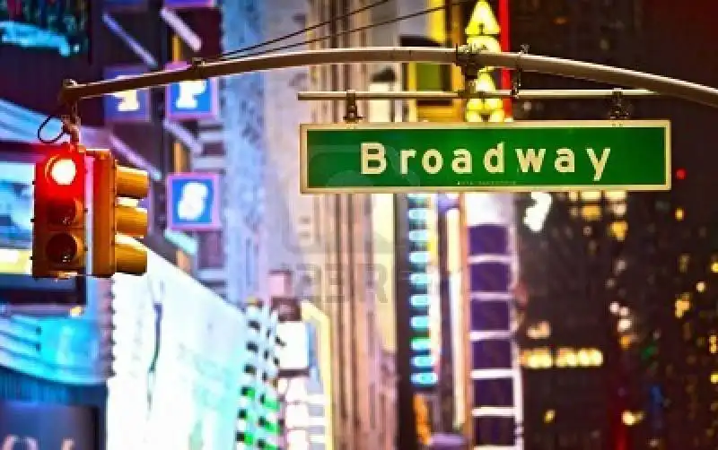 BROADWAY 3