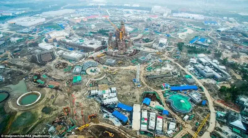 cantiere disneyworld shanghai