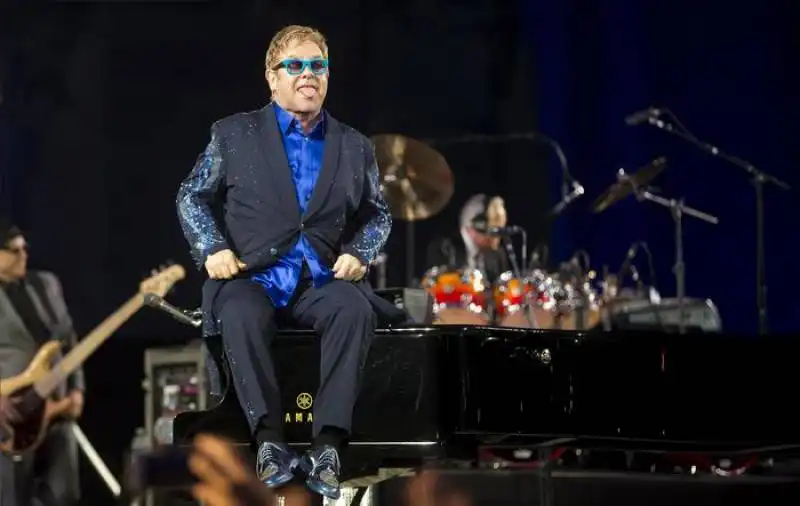 elton john in concerto alle terme di caracalla 5fe580a