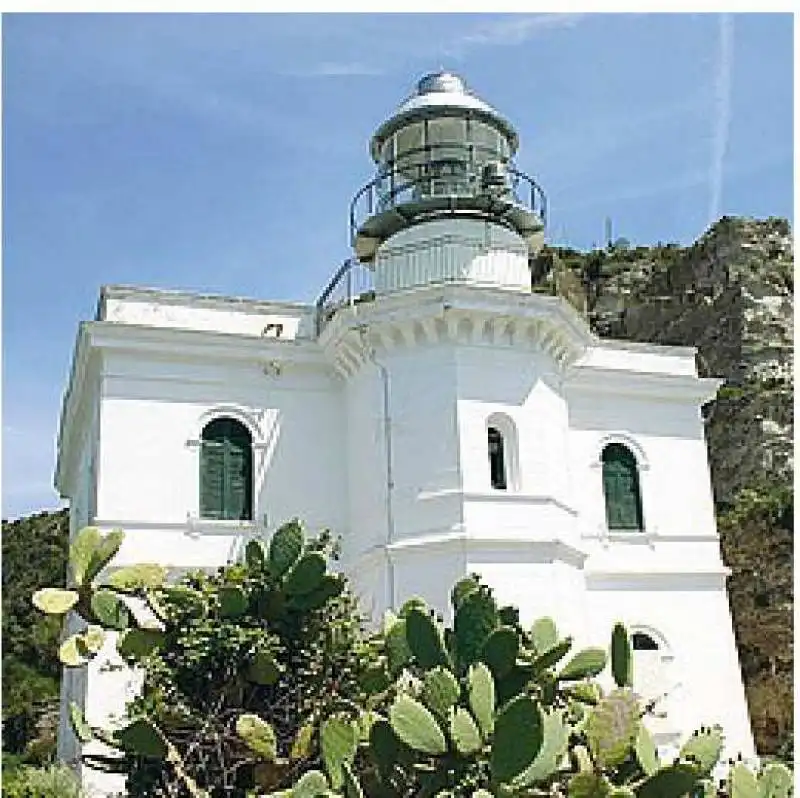 FARO PUNTA IMPERATORE ISCHIA