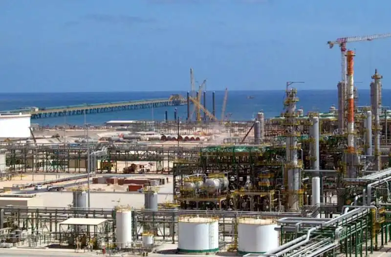 italiani sequestrati in libia   la centrale di mellitah