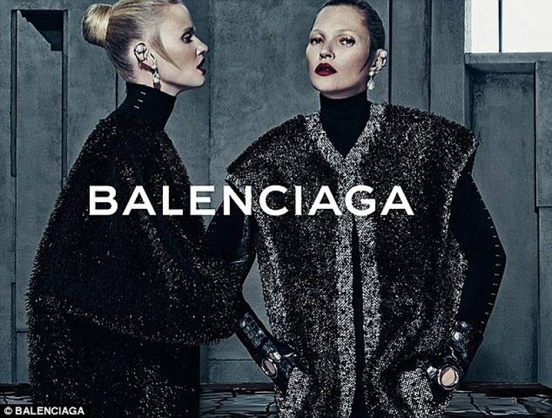 kate moss e lara stone per balenciaga 2