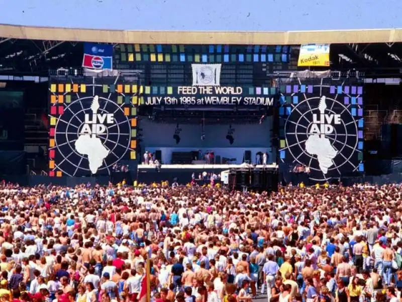 LIVE AID 4