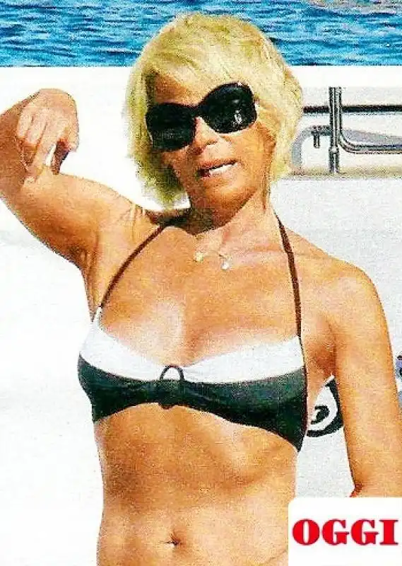 maria de filippi 4