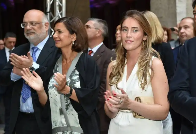 maria elena boschi laura boldrini