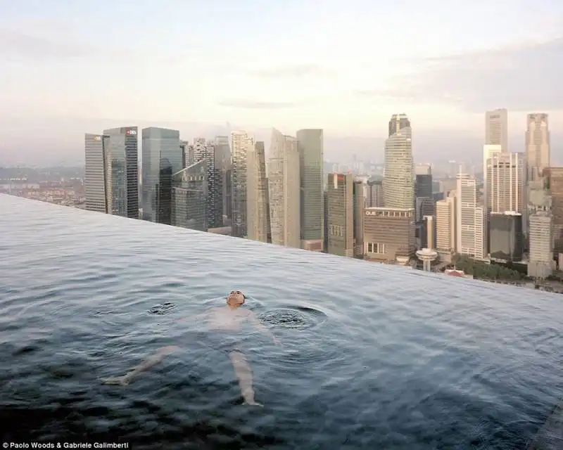 piscina del bay sands hotel di singapore