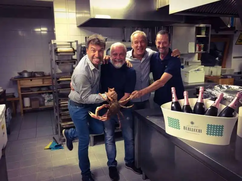 DE LAURENTIIS CON CROSTACEI