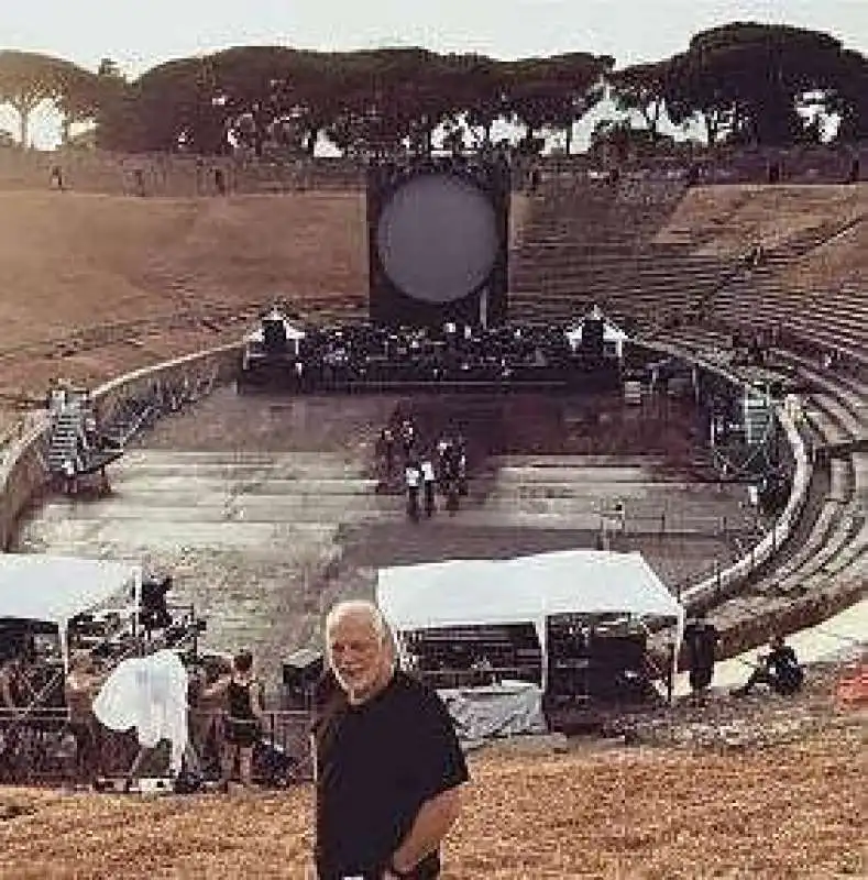 GILMOUR A POMPEI 2