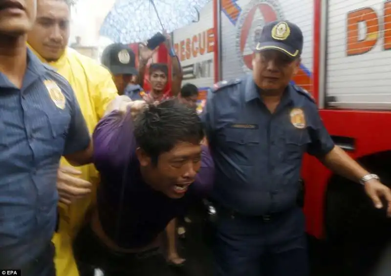 guerra alla droga a manila 31