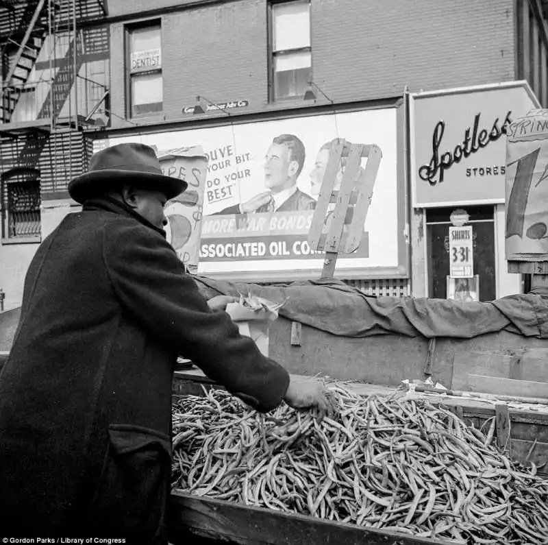 harlem di gordon parks 7