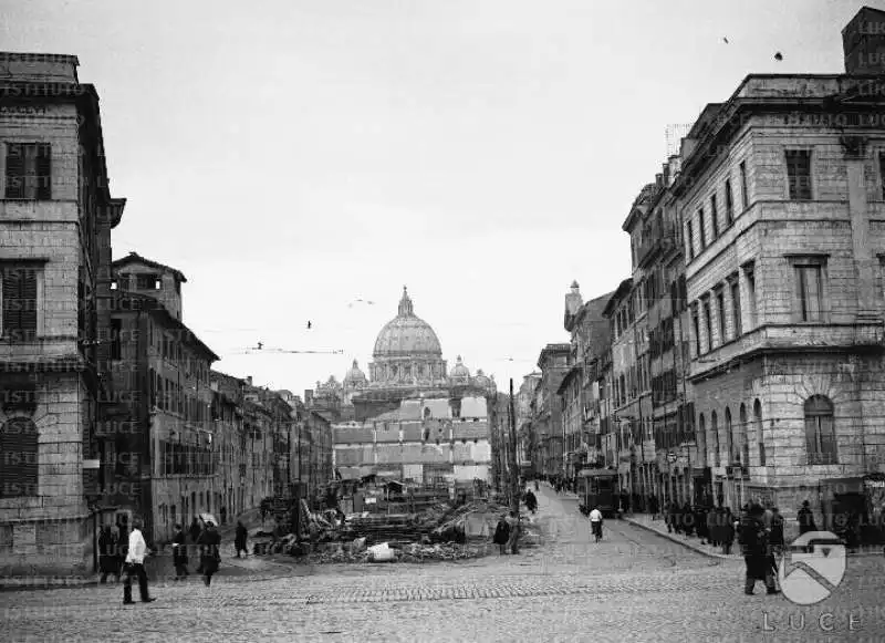 la demolizione della spina di borgo