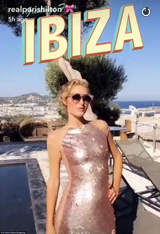 paris hilton a ibiza 