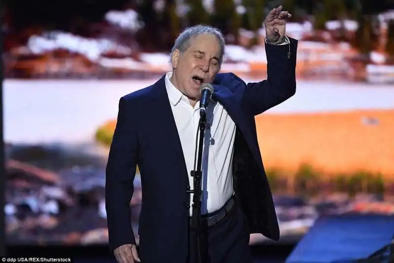 PAUL SIMON