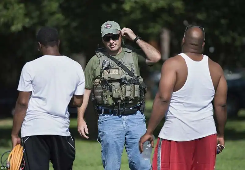 poliziotti uccisi a baton rouge 