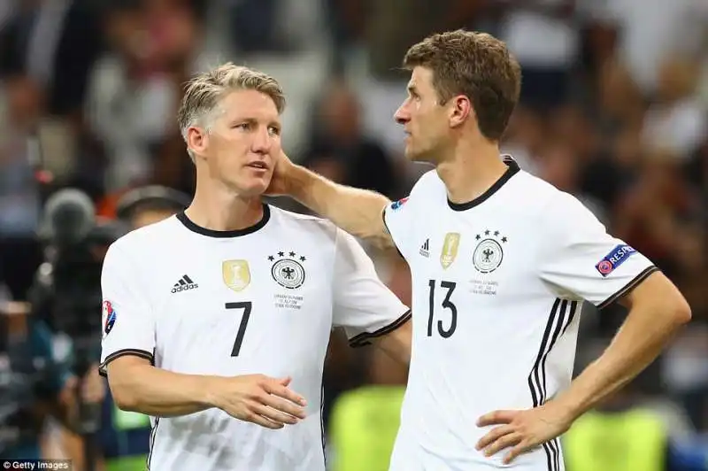 schweinsteiger sul campo  5