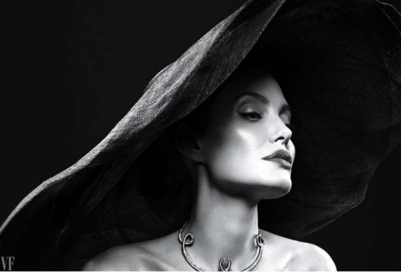 angelina jolie su vanity fair 1