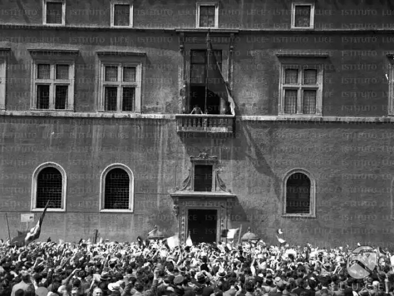 balcone mussolini1