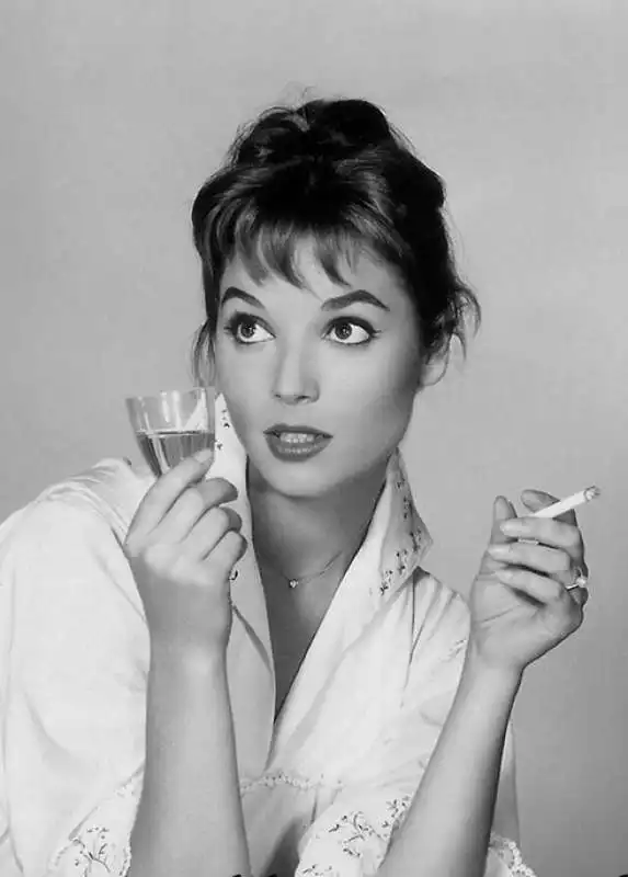 elsa martinelli  7