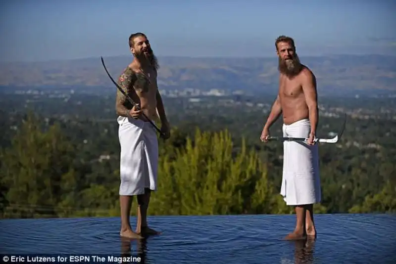  joe thornton e brent burns body issue