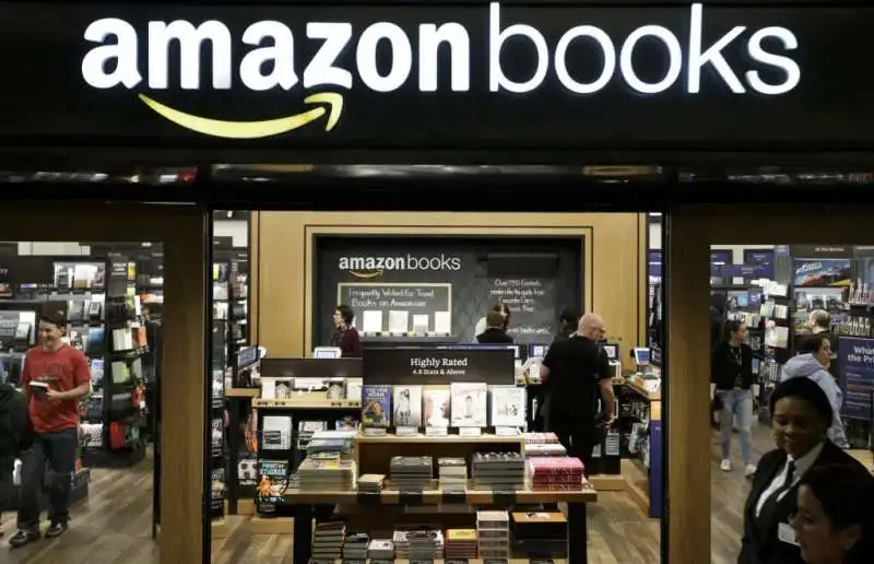 LIBRERIA AMAZON A NEW YORK 2