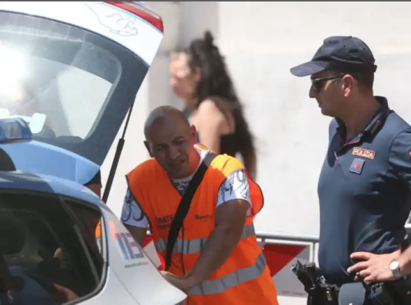 poliziotto aggredito milano3