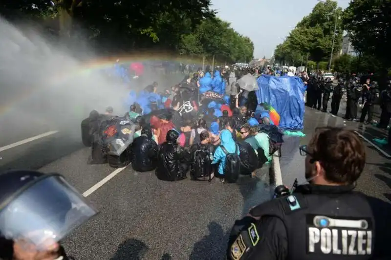 proteste  ad  amburgo per il g20