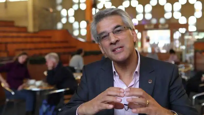 STEVE CHALKE