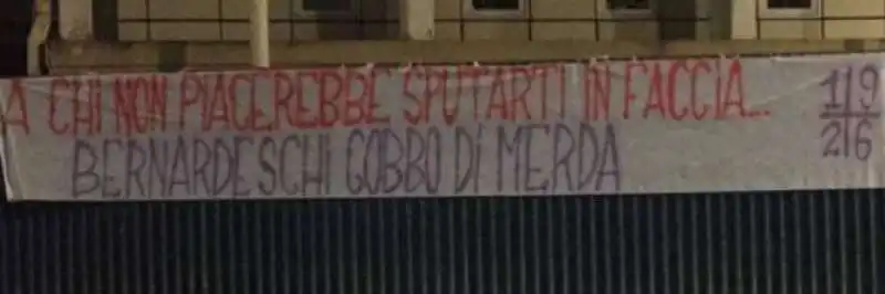 striscione contro bernardeschi