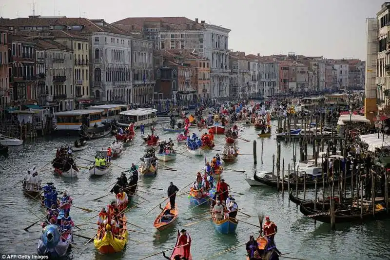 venezia durante il carnevale