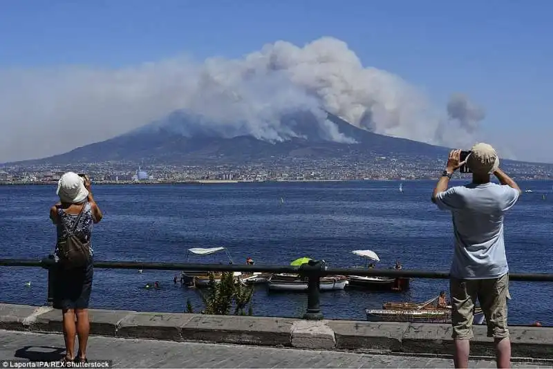 vesuvio nel fumo