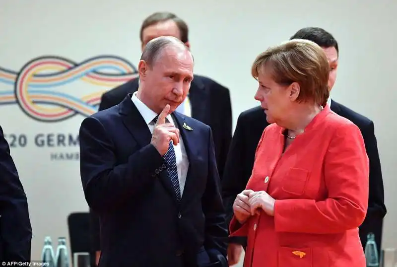 vladimir putin angela merkel