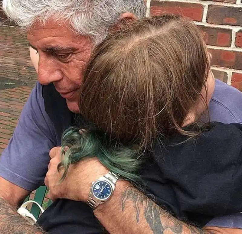 anthony bourdain e la figlia ariane 3