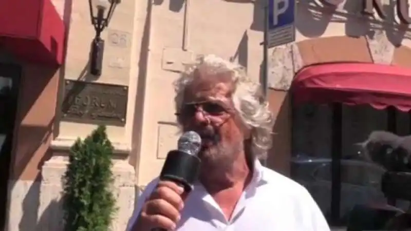 beppe grillo a roma