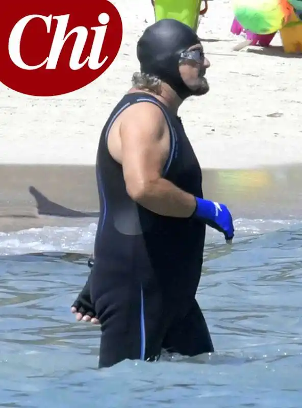 BEPPE GRILLO AL MARE