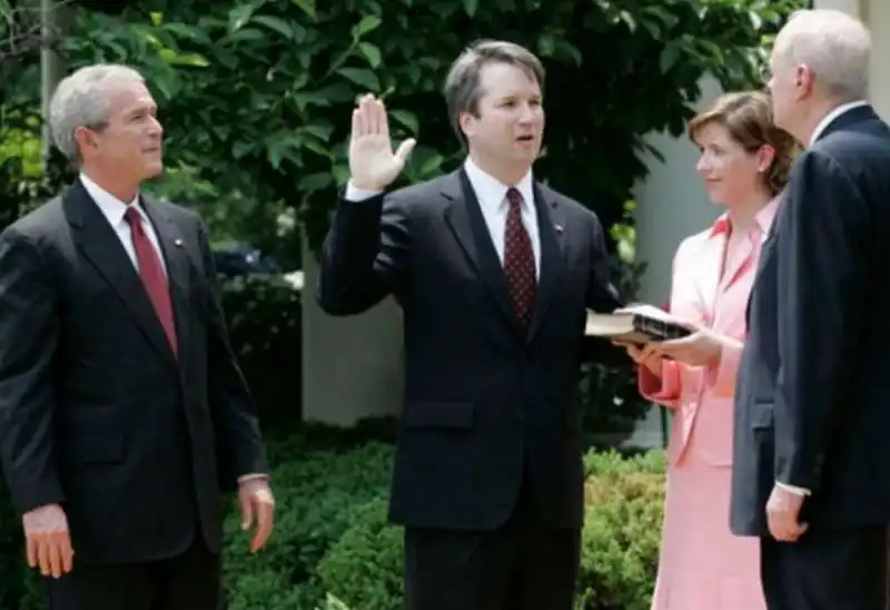 brett kavanaugh con george w bush 