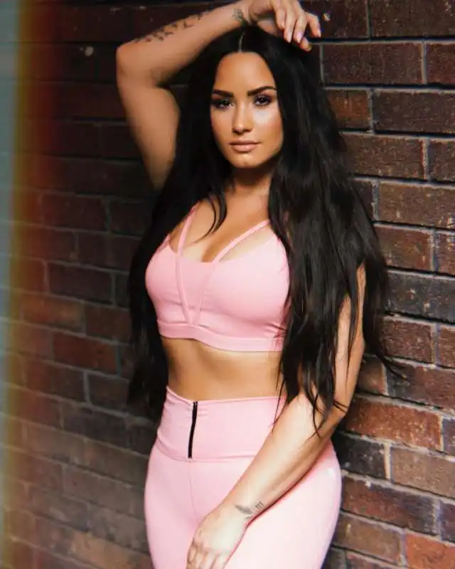 demi lovato 4