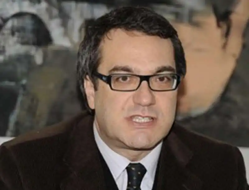 FELICE MAURIZIO D'ETTORE