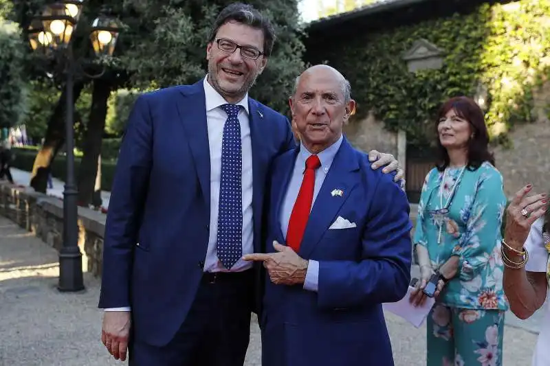 GIANCARLO GIORGETTI E L AMBASCIATORE USA LEWIS EISENBERG A VILLA TAVERNA 