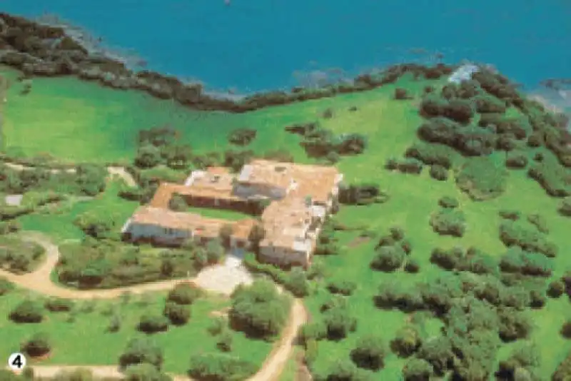 LA VILLA DI BERLUSCONI IN SARDEGNA